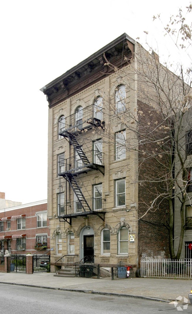 Chauncey Residence, Brooklyn, NY